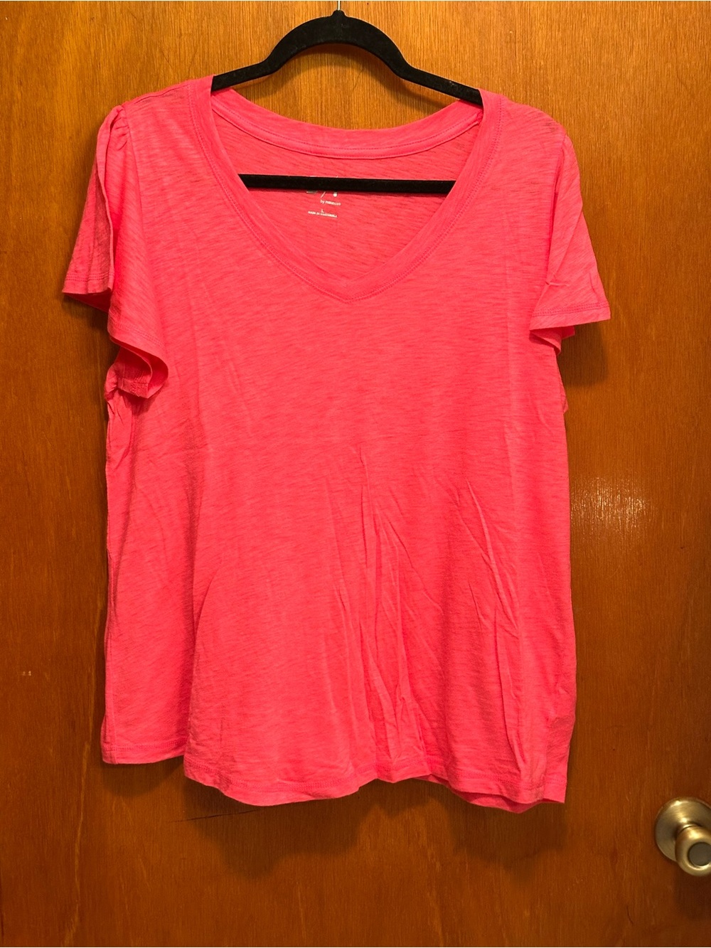 Maurices Hot Pink V-Neck Short Sleeve Tee